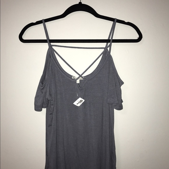 Charlotte Russe Tops - Cute & Flowy Cross Front Shirt!