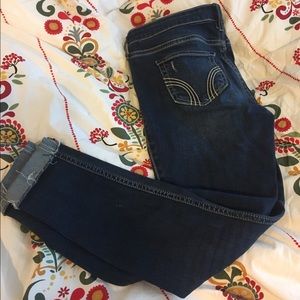 hollister dark wash crop jeans