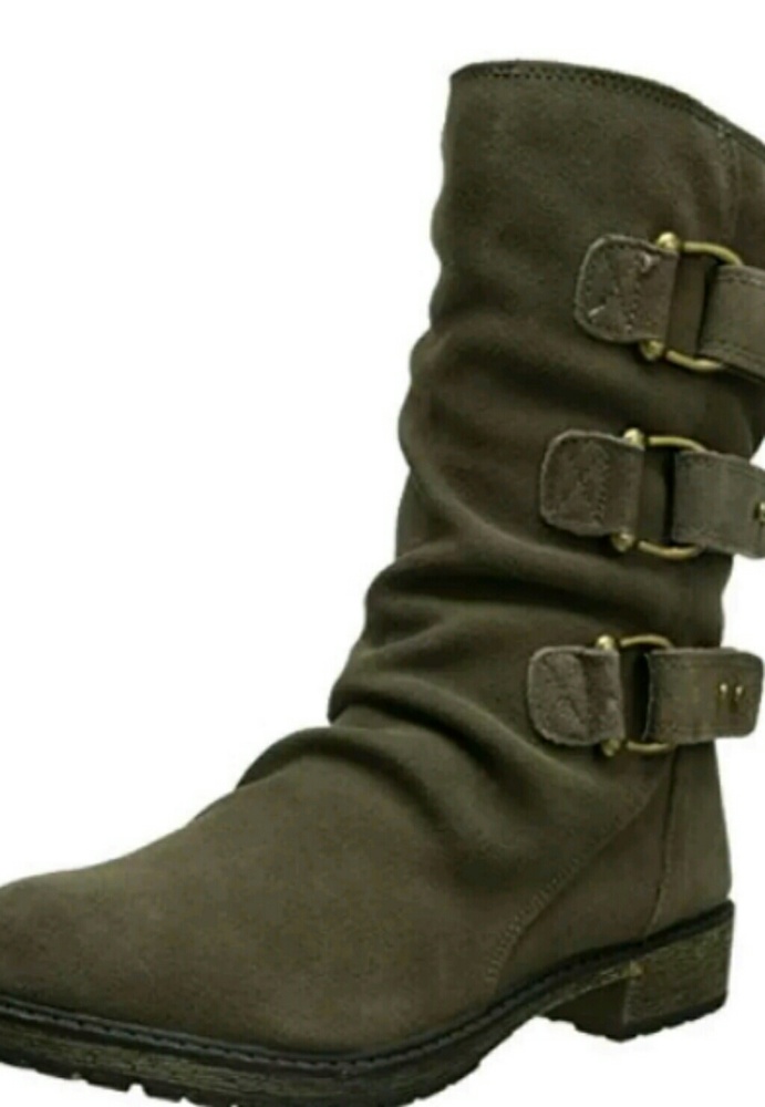 SOLD.   Skechers Horseshoe Moto Boots 7