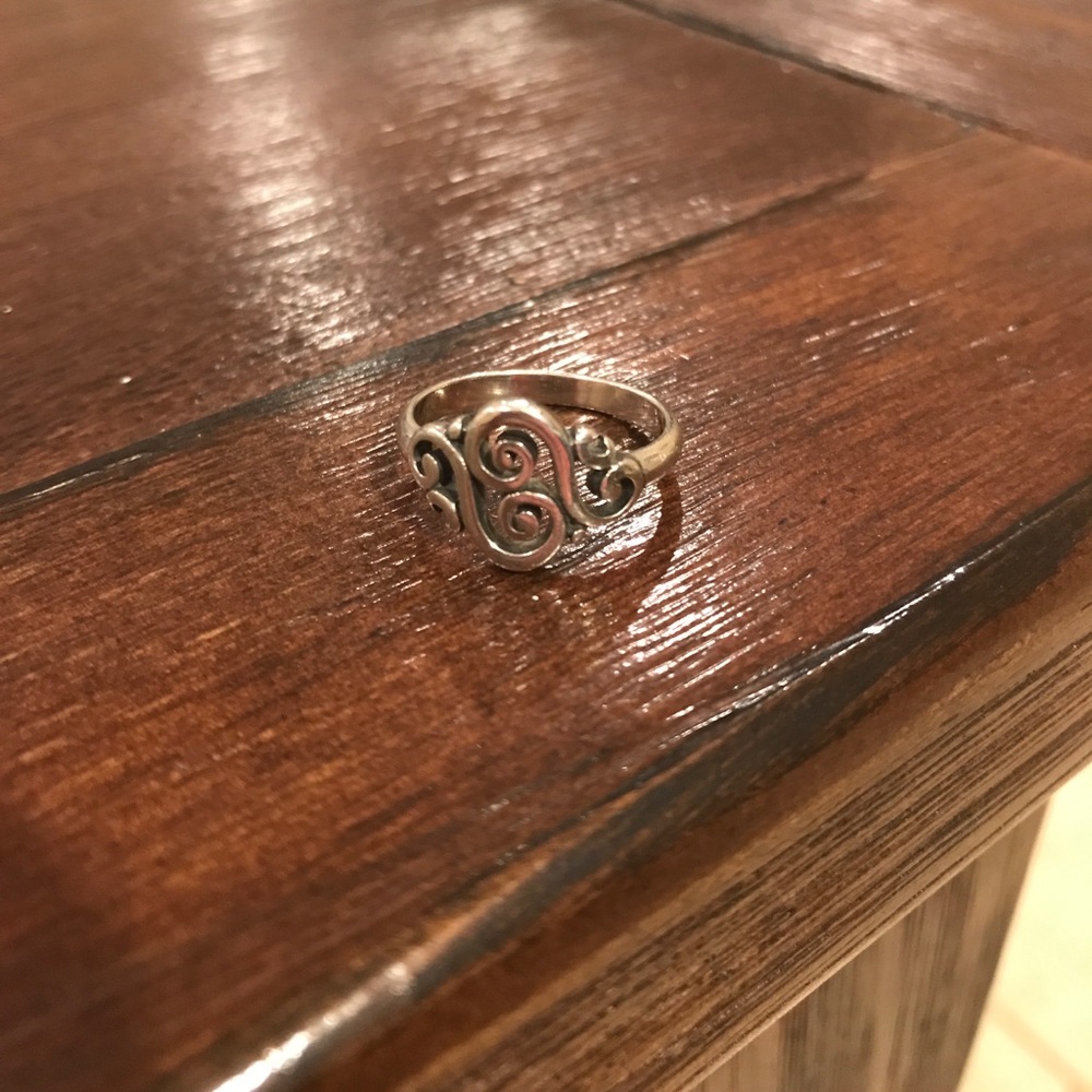 James Avery "Spanish Swirl" Ring