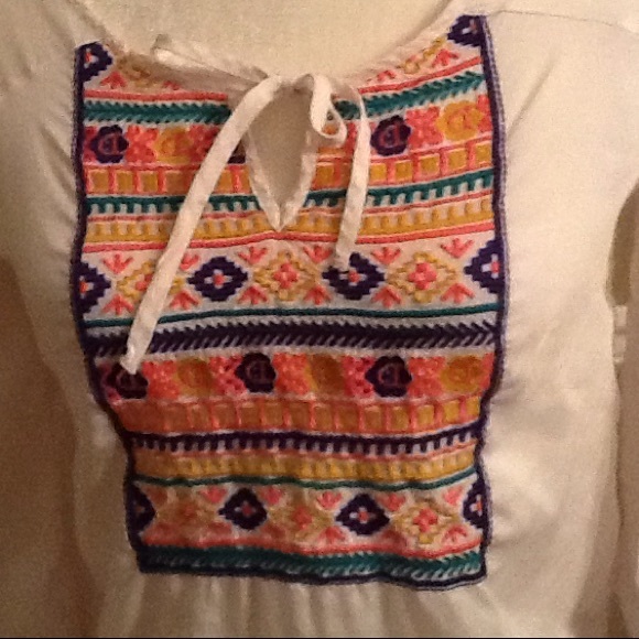 Aztec pattern top - Picture 2 of 3