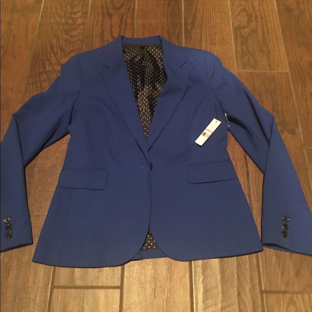 Chaus solid single button jacket - Picture 2 of 3