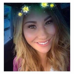 Meet your Posher, Andreina