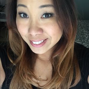 Meet your Posher, Leeann
