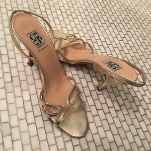 Barneys NY CO-OP Leather Gold Sandal Heel