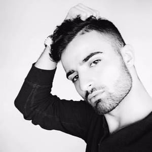 Meet your Posher, Dominick