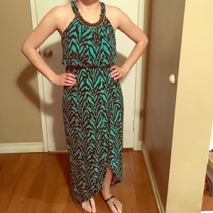 Bebe maxi dress