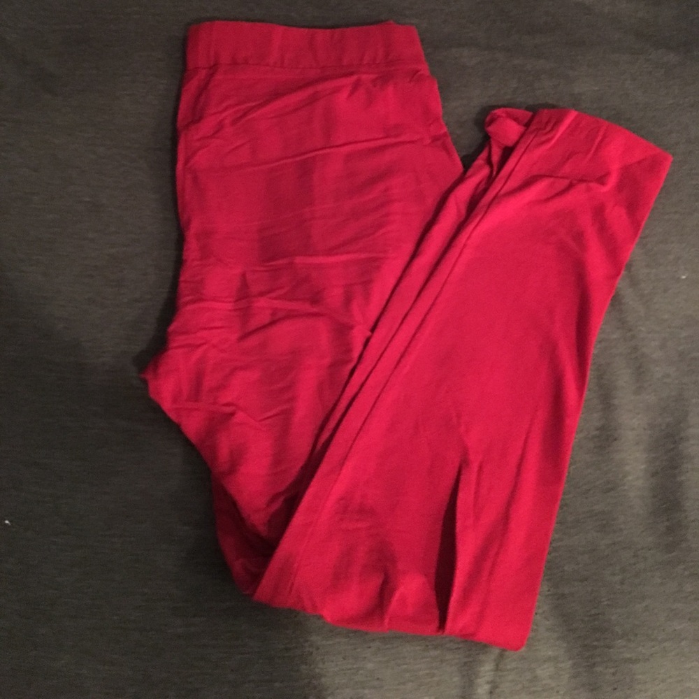 Brand new red leggings
