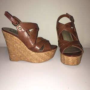 Brown wedges