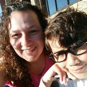 Meet your Posher, Bobbie