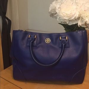 ✨AUTHENTIC Tory Burch Double Zip tote✨