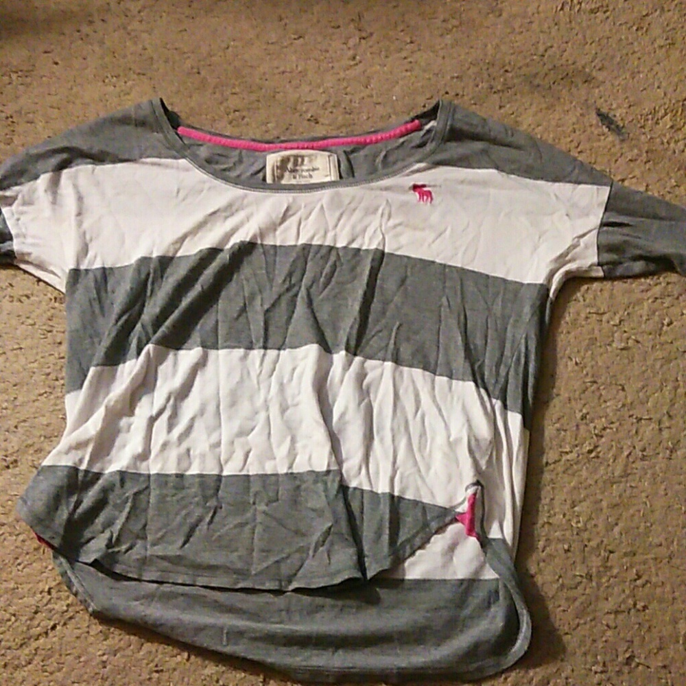 Abercrombie and fitch crop top