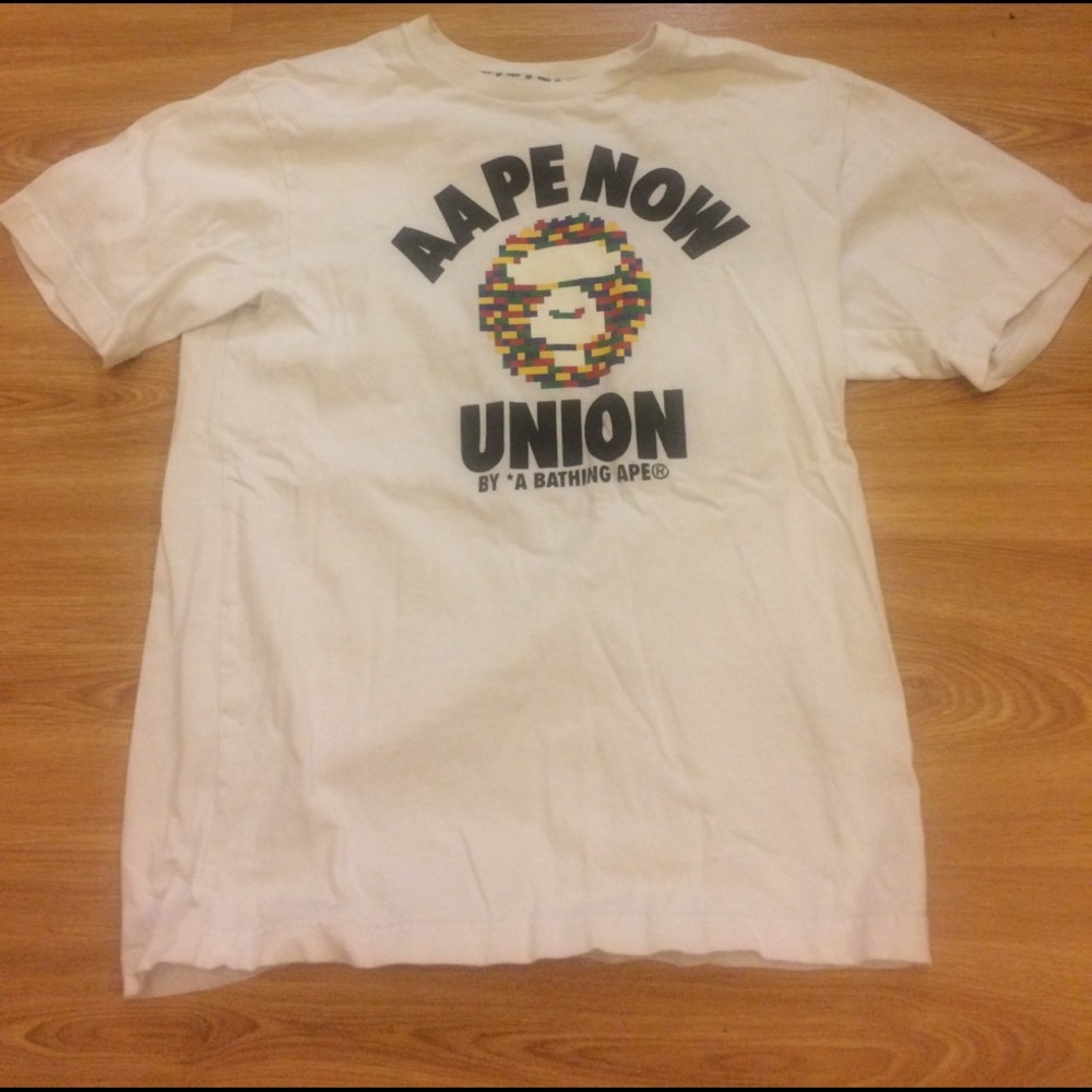 Aape by A Bathing Ape T-Shirt Size Medium