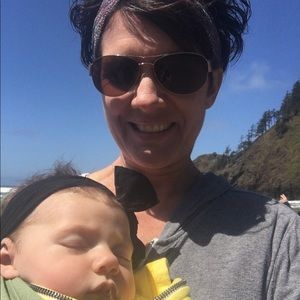 Meet your Posher, Connie