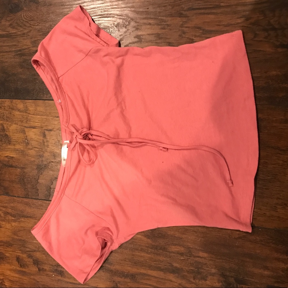 pink salmon crop top
