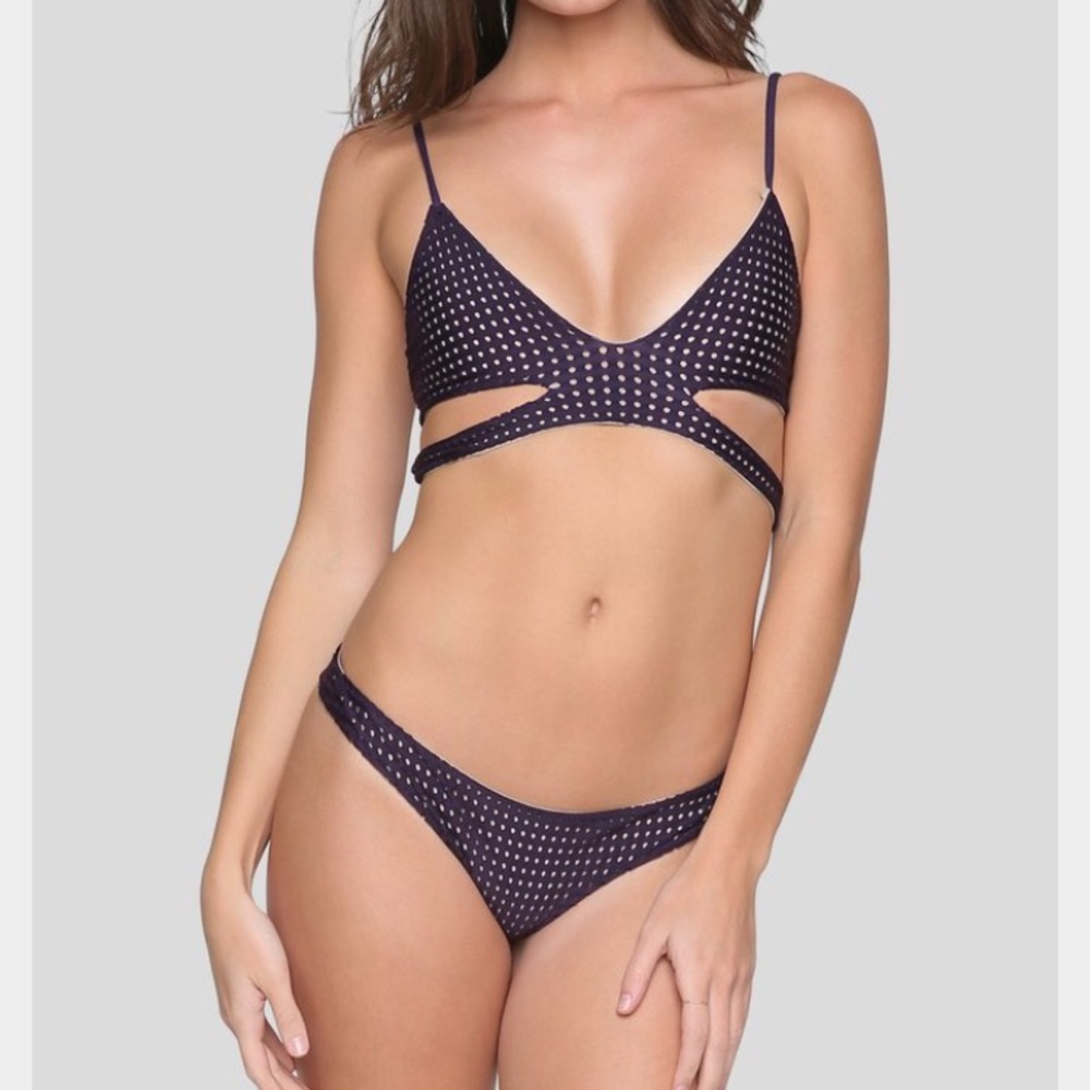 ISO Acacia Haku top in blackberry