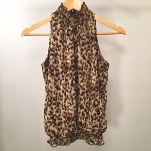 Sleeveless Leopard Style Blouse 🐾🐆