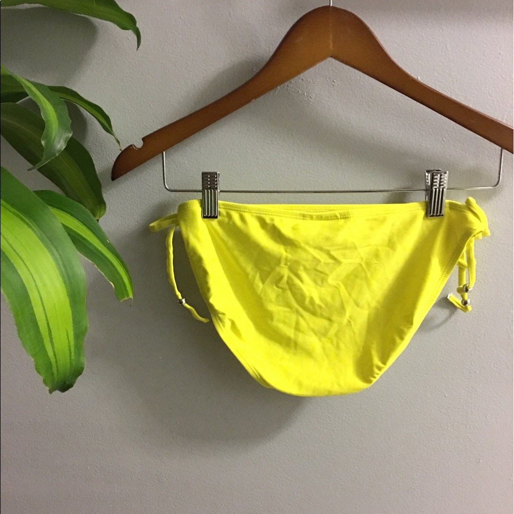 Neon Bikini Bottom - Picture 2 of 4