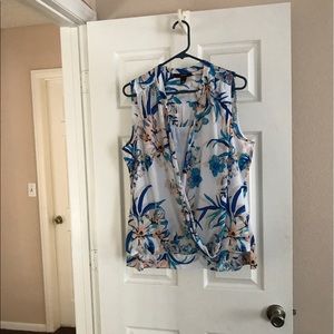 Alfani sleeveless drape top size 16