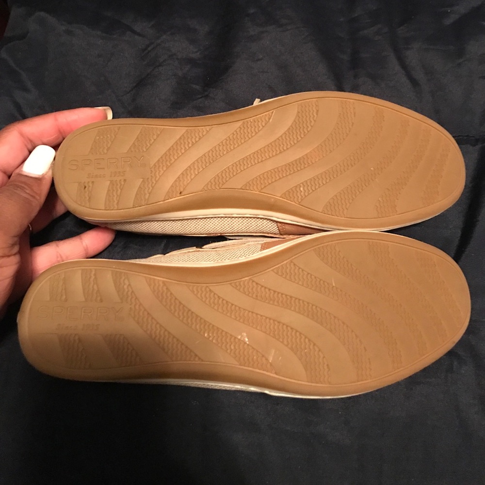 Sperry's - Picture 4 of 4