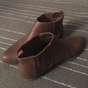 Gap Brown Booties