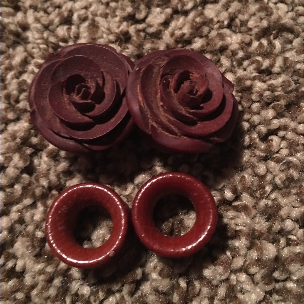 3/4" Plugs