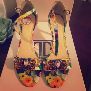 Ivanka Trump blue multi color strap sandals