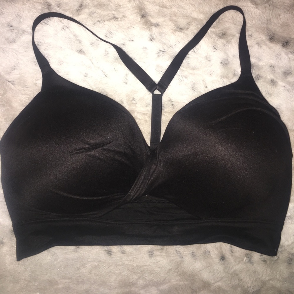 Victoria Secret Easy Twist Push Up Bra