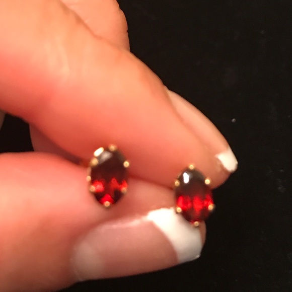 14K Yellow Gold Oval Garnet Ear Studs - Picture 3 of 5