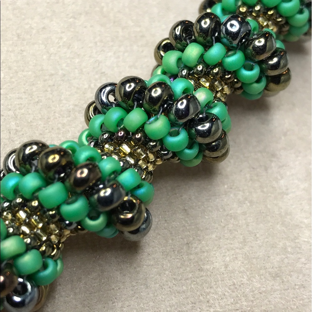 Beaded Necklace Set - Picture 4 of 5