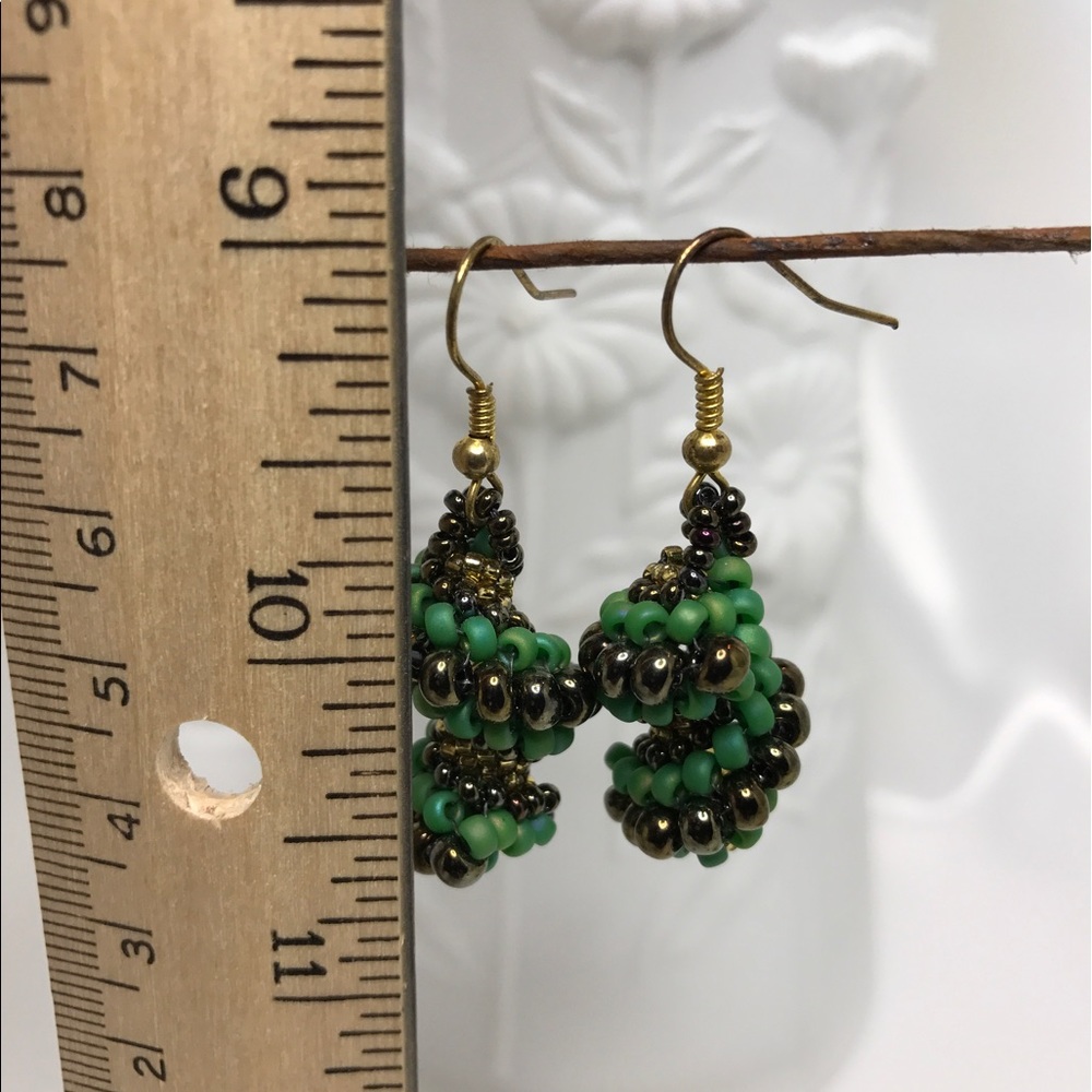 Beaded Necklace Set - Picture 5 of 5
