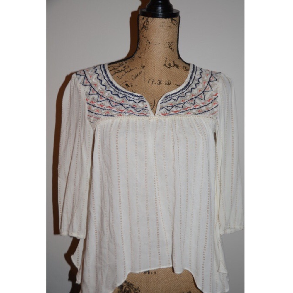 JOLT Beige Top With Lace Tribal Print