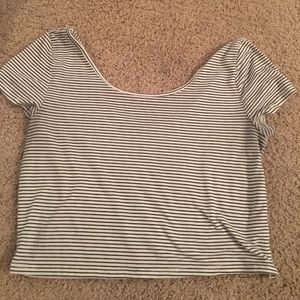 Crop top