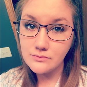 Meet your Posher, Kasey