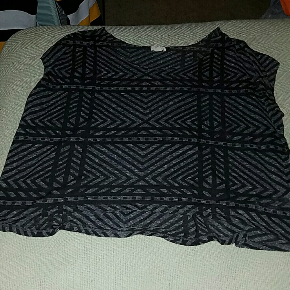 Forever 21 black and grey stripped top