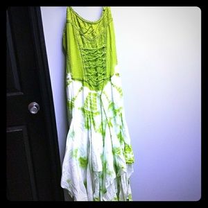 Never worn. It was too small in the chest area.
