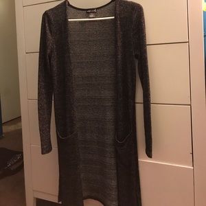 Cute and casual long cardigan! (Small)