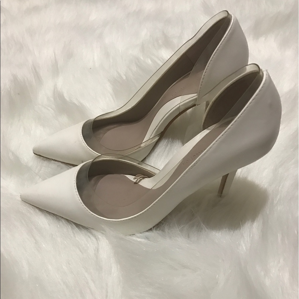 ZARA WHITE PUMPS