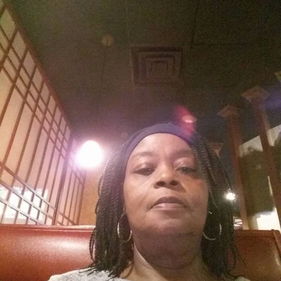 Meet your Posher, Phyllis - Picture 1 of 1