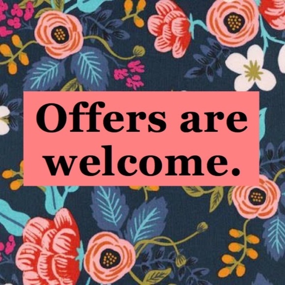 $1050 Retail Escada Silk strapless duchesse - Picture 8 of 8