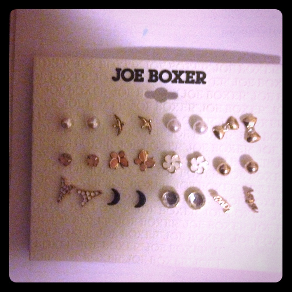 ❗️❗️BOGO SALE❗️❗️Fashion Studs
