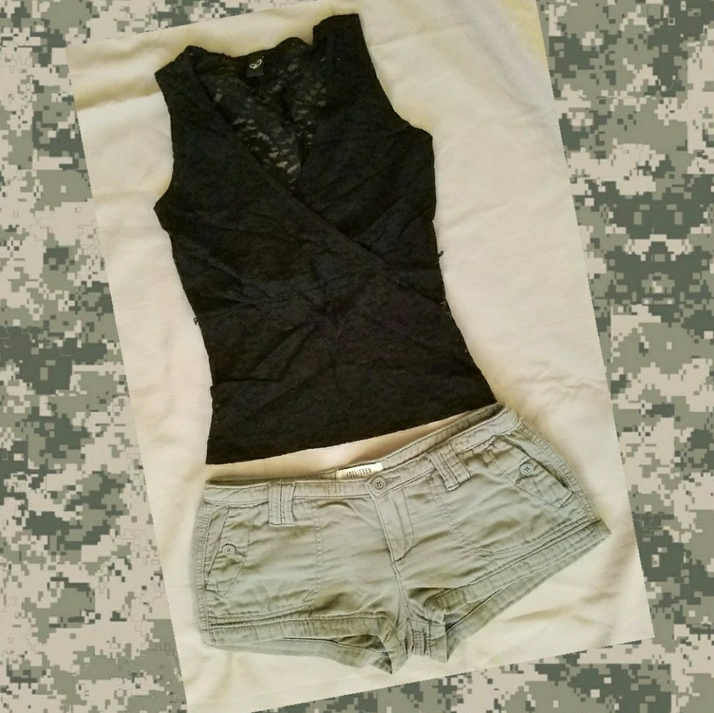 ☇2/$15🛍Hollister Low Rise Short Shorts