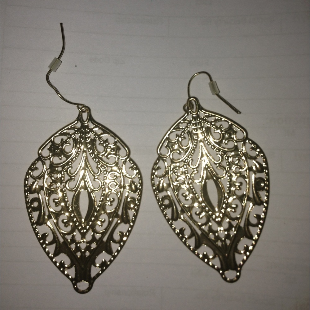 ❗️❗️BOGO SALE❗️❗️ Fashion Earrings