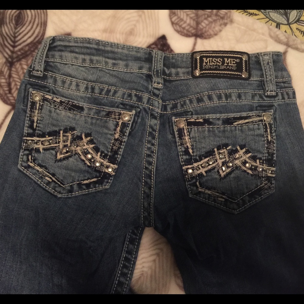 Miss me Size 25