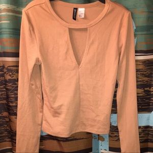 ‼️SOLD‼️H&M midriff shirt