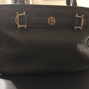 Cross body/shoulder Handbag