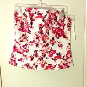 Adorable floral Bustier corset top 😍