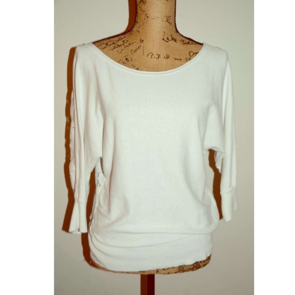 AMERICAN EAGLE White
