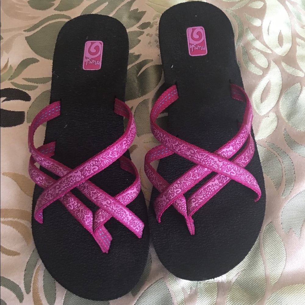 Teva Mush wedge sandal!