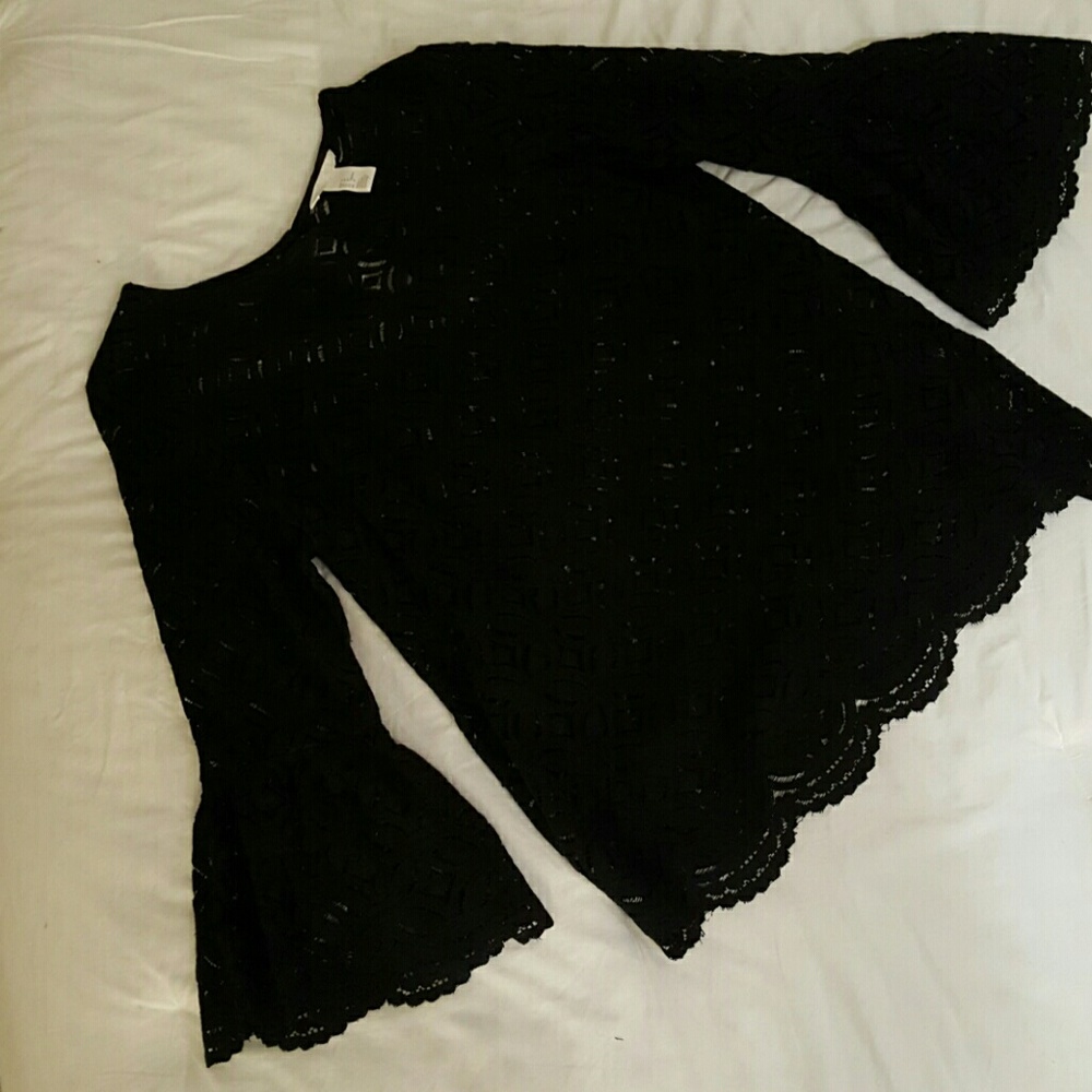 Lace Bell Sleeve Top